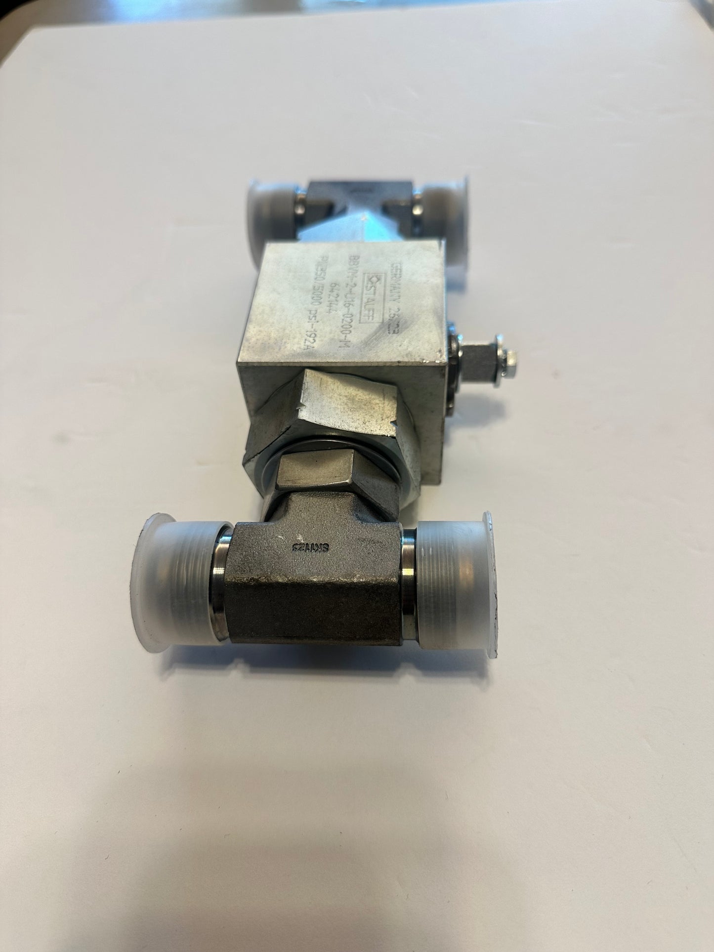 Keith BALL VALVE 1" WITH O-RING BOSS TEES AND HANDLE